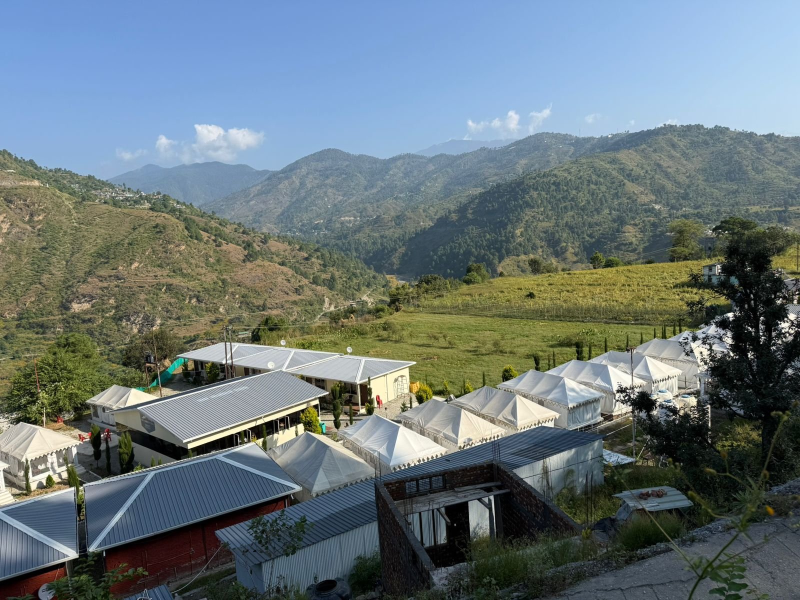 The Monkey Tail Resort Yamunotri