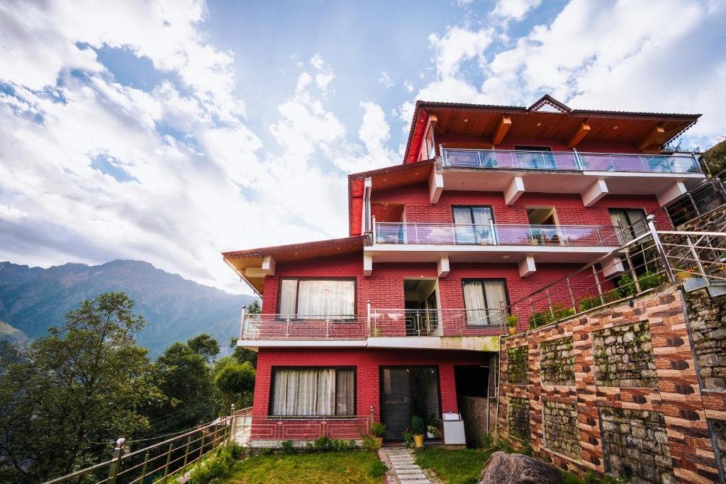 Arayam Resort