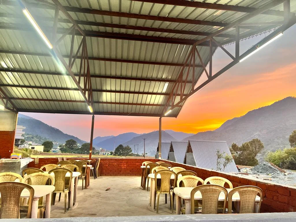 Affordable hotel in Barkot