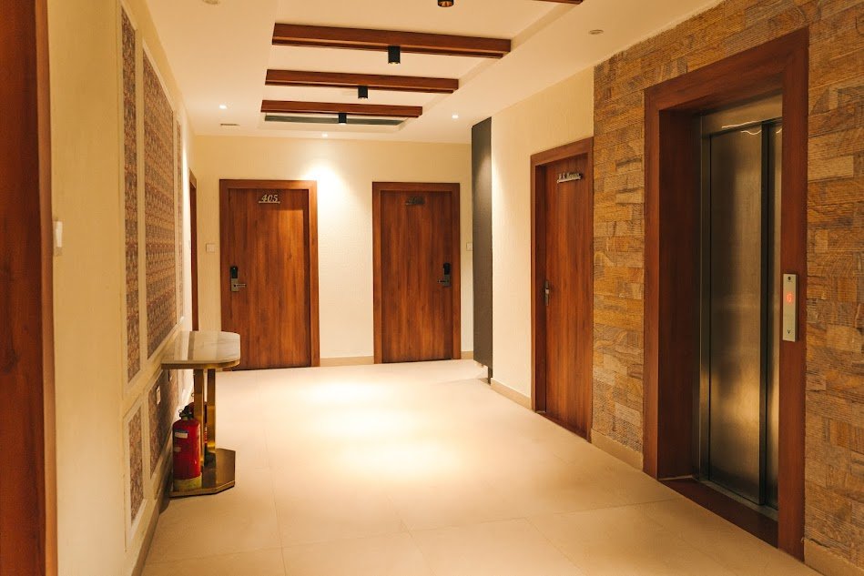 Book Hotel Snow Crest in Badrinath