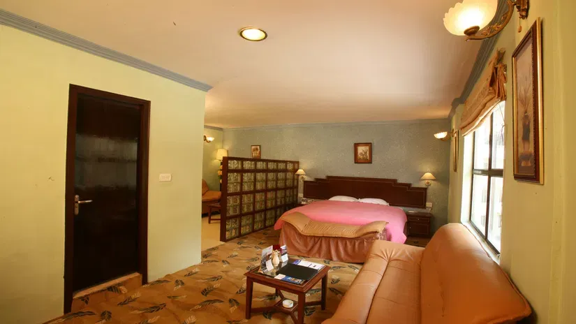 Luxury hotel near Badrinath Temple