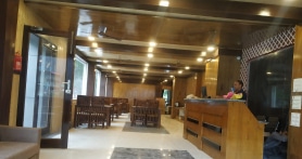 Restaurant View Hotel Vasudeva Inn